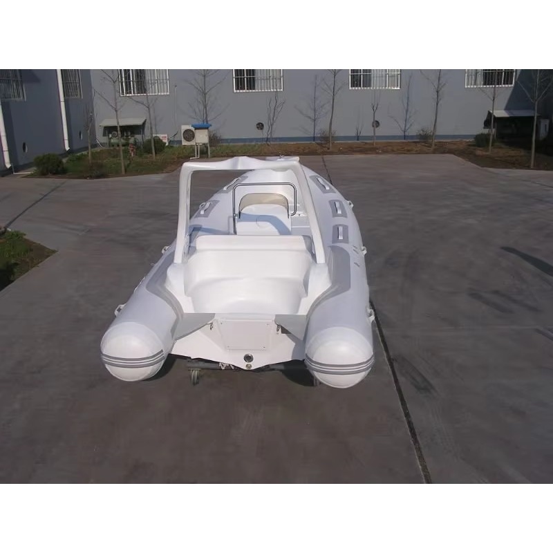 RIB520C 6-Personen-Schlauchboo – Outdoor Sports Center Bewertung und Preis